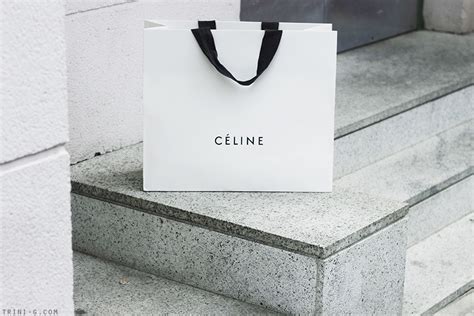 celine shopping bad present|celine silhouette bag.